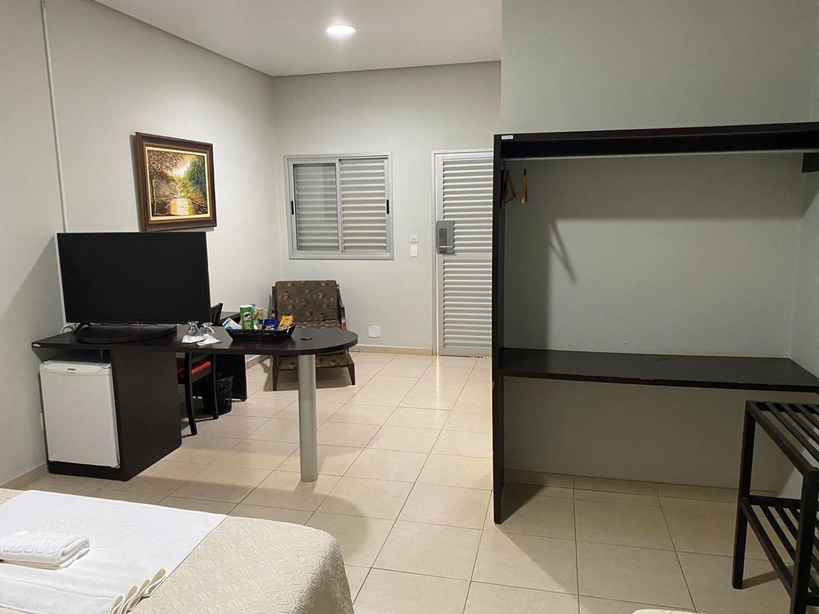 Porto Center Hotel Luís Eduardo Magalhães Eksteriør bilde